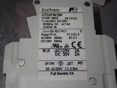 New | in-Stock FUJI ELECTRIC CP32FM/5W Surge Protectors Ohio US | HGR 24 #747515