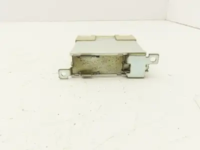 Omron G32A-A10-US Power Device Cartridge 100-240VAC 10A 24VDC