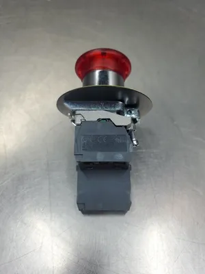 USED Schneider Electric L17225 | ZBE-204 | ZBV-B4 | ZBE-101