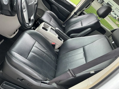 Used 2015 CHRYSLER TOWN & COUNTRY Vans Michigan US | Miedema Asset Management Group #1489474
