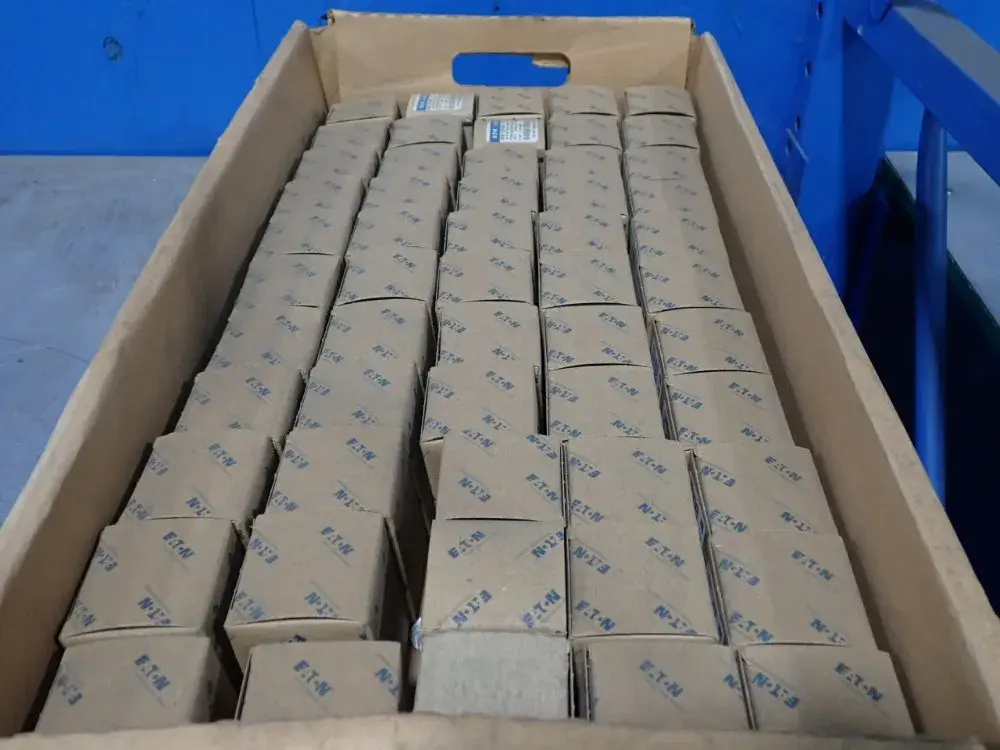 NEW EATON H2108B3