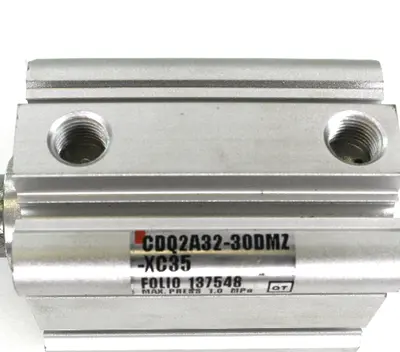 USED SMC CDQ2A32-30DMZ-XC35