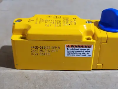 Lifeline 3 Safety Switch 440E-D13120 w/ Kit 440E-A13080