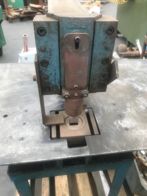 ROPER WHITNEY #58 PUNCHES, SINGLE STATION | Wheeler Machinery Sales (3)