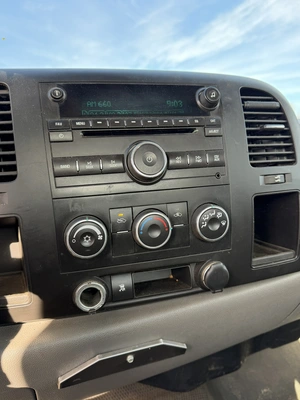 USED 2011 GMC 2500 HD