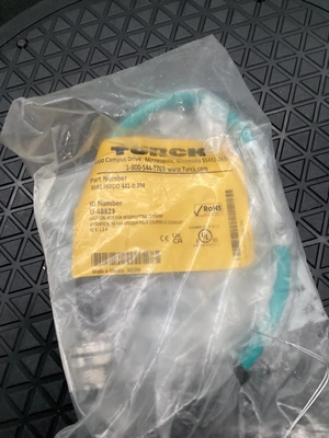 NEW TURCK RJ45S-RJ45S-441-3M