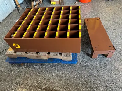 Used _UNKNOWN_ _UNKNOWN_ Bins Tennessee US | Myron Bowling Auctioneers Inc #1547651