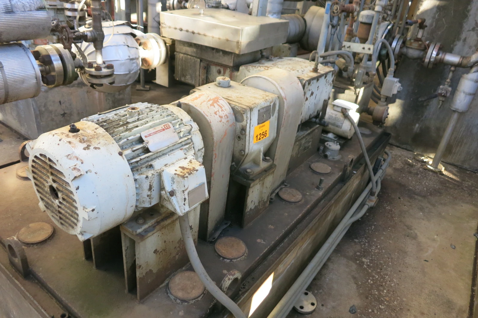 3 x 1.5 Union TD-30 Triplex Pump, 13.6 GPM, 10 HP