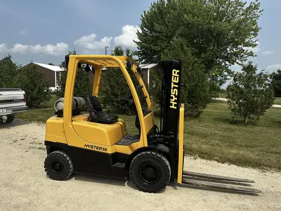 USED 2015 HYSTER 50