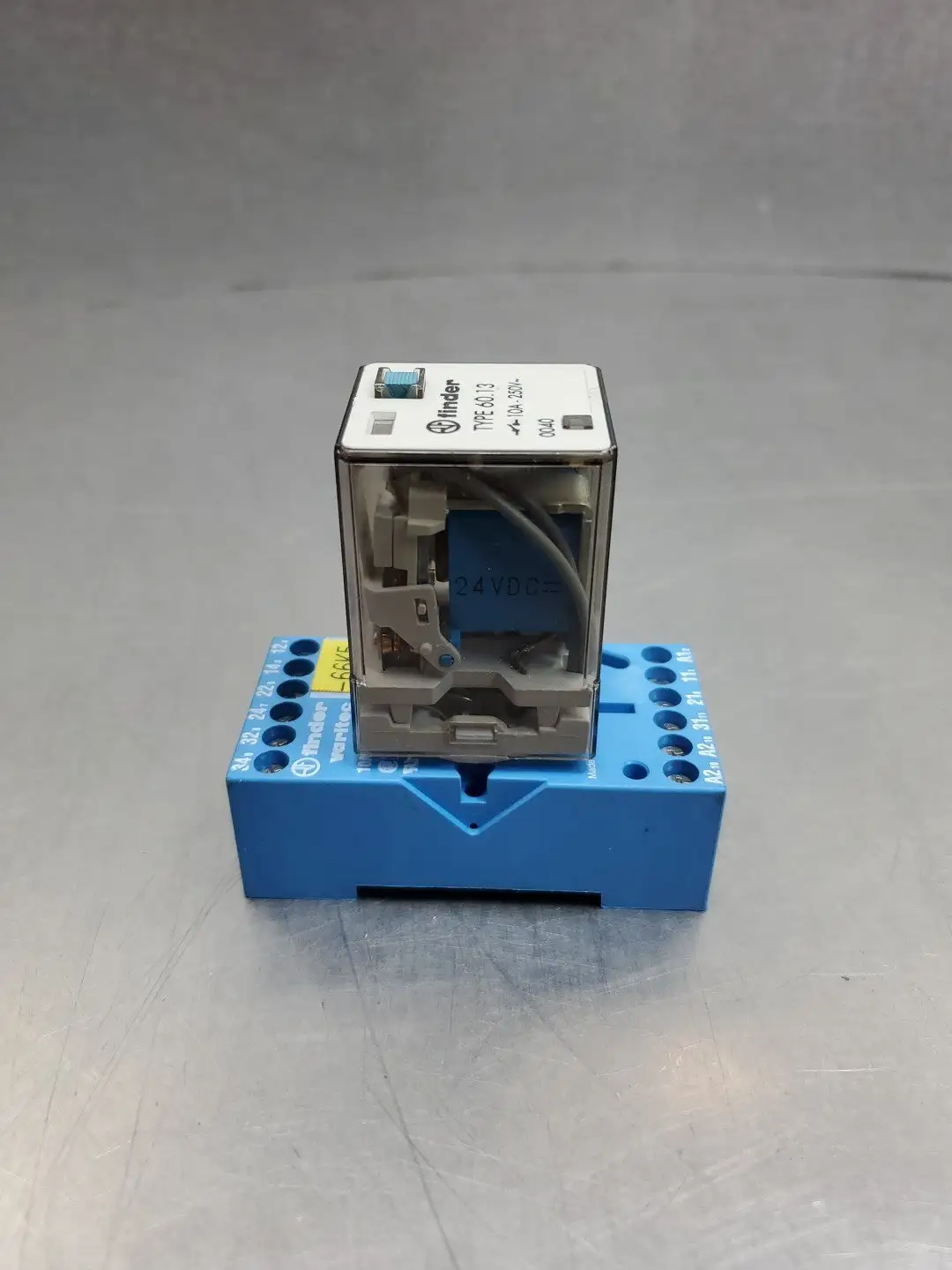 Used Finder TYPE 60.13 10A 250V Relay w/ Finder 90.73 10A/400V Relay Base Relays & Switches | Palmetto Automation #1149893
