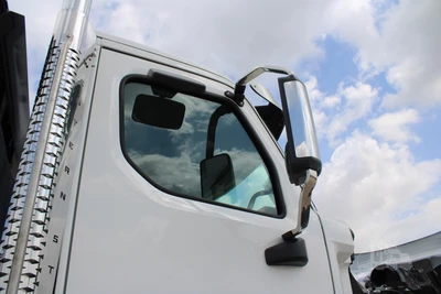 New | in-Stock 2027 WESTERN STAR 47X Hooklifts & Roll-Offs Texas US | Roll Off Truck World #1492010