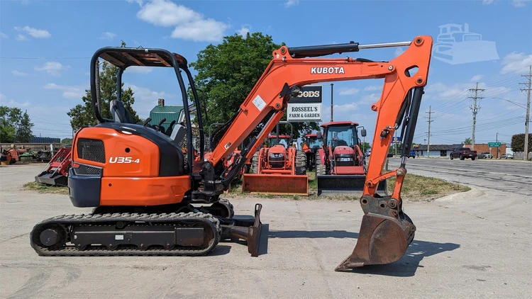 Used 2015 KUBOTA U35-4 Crawler Excavators - Mini | Rosseel's Equipment Inc #720668