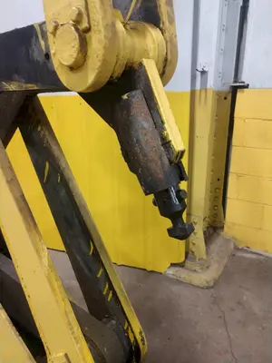 10,000 LB 5 TON ACCO MANSAVER MODEL G1616 SINGLE RIM VERTICAL COIL LIFTING TONG SCISSOR TYPE COIL LIFT: STOCK #14206