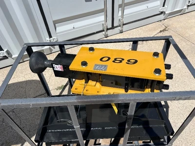 CFG Skid Steer Breaker (PD680-PZ)