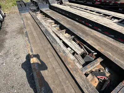 Used 2017 INTERSTATE 51 FT X 102 IN Lowboy Trailers Pennsylvania US | Proxy Equipment #1388771