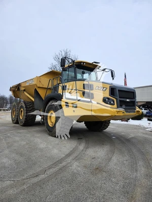 USED 2017 BELL B40E