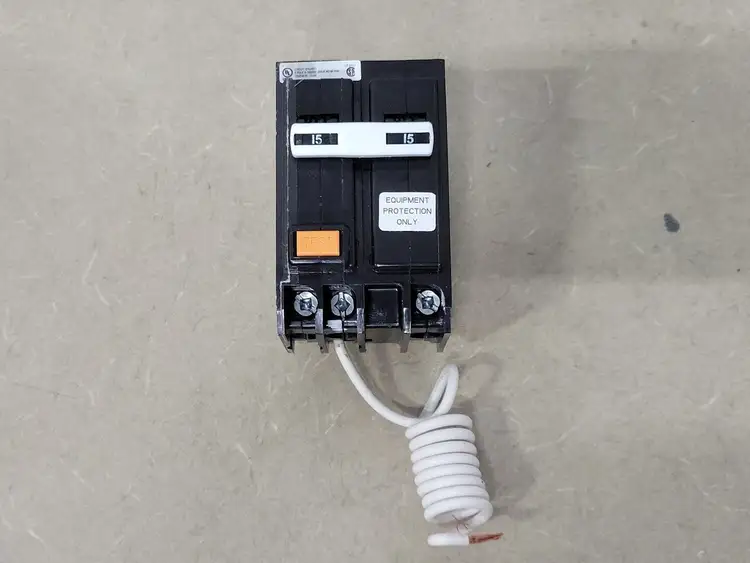 Used EATON QBGFEP2015 Switchgears British Columbia CA | Lenmark #239329