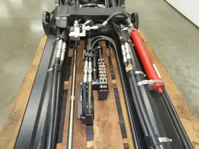 Hyster E80XN Forklift Mast Class IV 2 Stage 4 Lever 144.7" Lift 7000lb READ