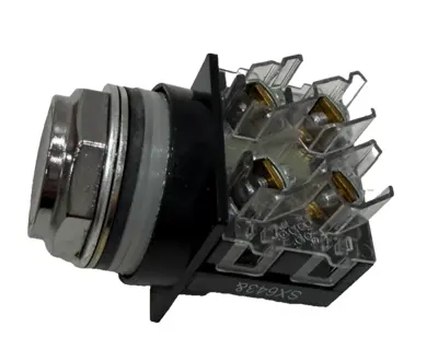NEW GENERAL ELECTRIC 104PBG91B1 HD OILTIGHT PUSHBUTTON