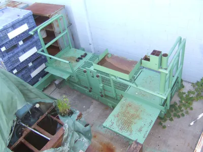 USED WELDMORE 1610