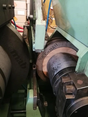PeTeWe CNC Centreless Grinder, in very nice condition, fault in the controller