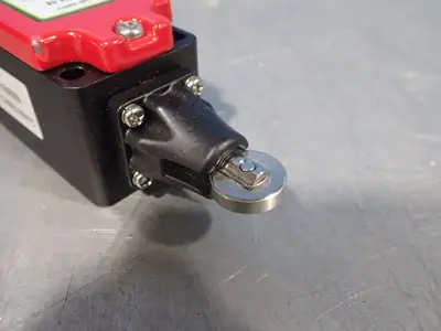 NEW HLM 174052