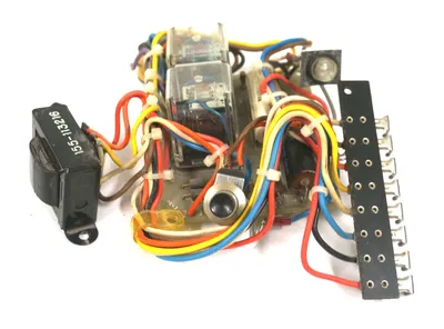 NEW PYROTRONICS 580-113040 CONTROL BOARD 580113040