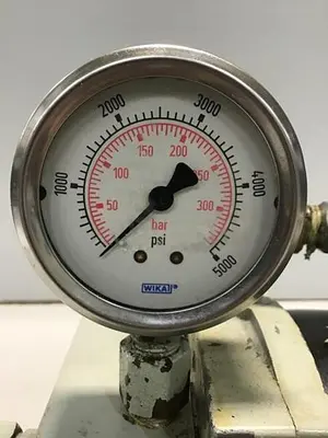 USED LUBRIQUIP TRABON PUMP E-SERIES