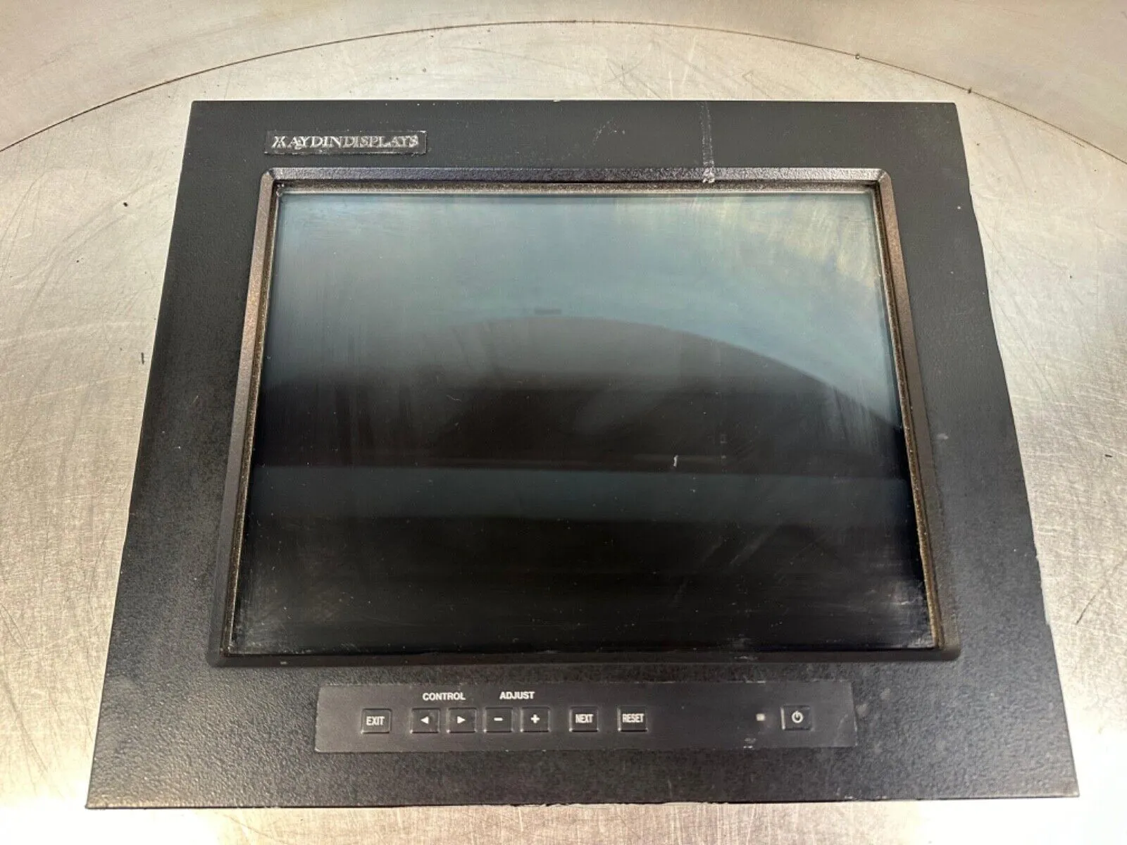 Aydin Displays Monitor VFP15P2-000 -101 Ser.Numb.:03318018 (2F-1)