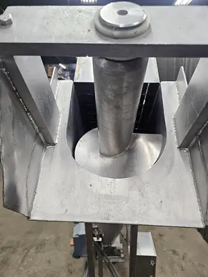 Used Rietz Screw Conveyor, 8.5” diameter x 132” long, 304 Stainless Steel