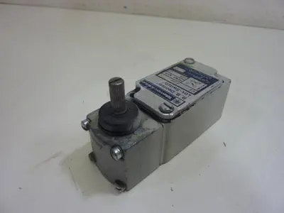 USED TELEMECANIQUE C2 JK05