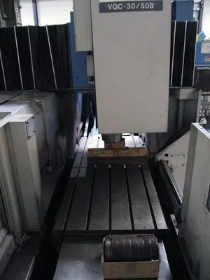 USED MAZAK VQC 30/50B X:1500 - Y:760 - Z:508 MM