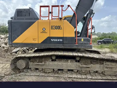 Used 2022 VOLVO EC300EL Excavators Louisiana US | Proxy Equipment #1378356
