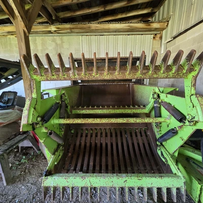 2010 SCHULTE 2500 GIANT Rock Picker | Iron Listing (43)