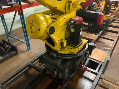 USED 2000 FANUC S-430I W