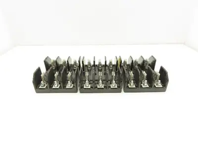 Bussmann J60100-3STR Fuse Holder Block 600V 100A 3 Pole Lot of 3