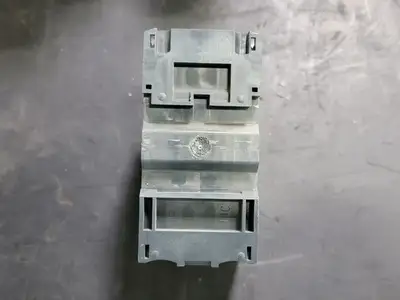 USED SCHNEIDER ELECTRIC GV2ME14