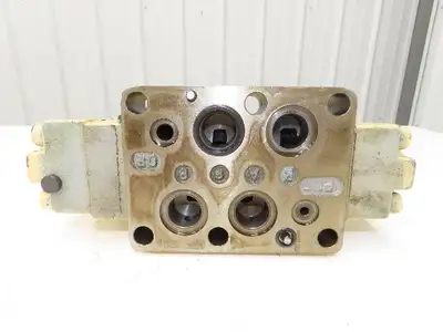 Toyo-oki HDD3-42SG-BcA-3E-06C-605 Directional Valve HD3-42SG-BcA-03B-DC-605  24V