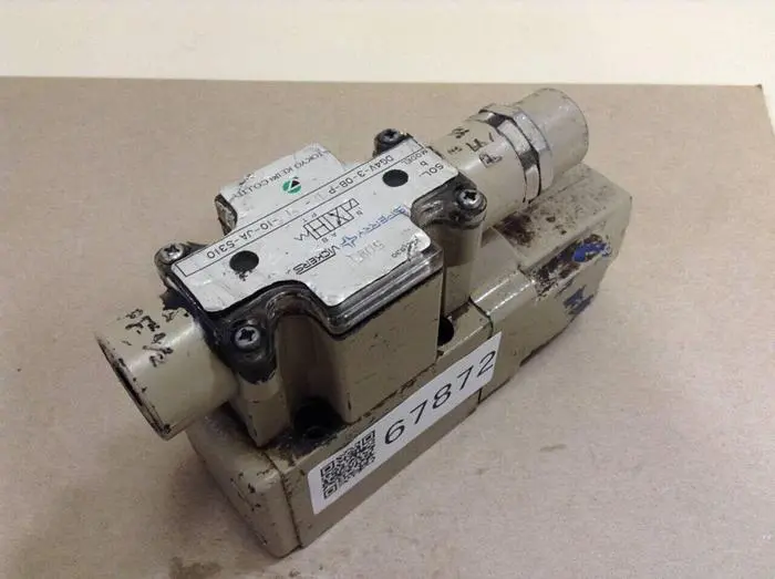 Used SPERRY VICKERS DG4V30BPLT10JAS310 Valves/Fittings Michigan US | Ideal Machinery #594419