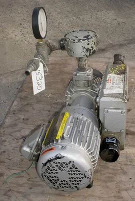 USED BUSH VACUUM PUMP RC 0025-C406-1000