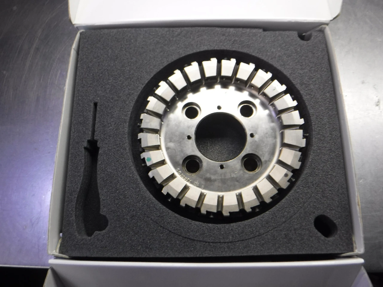 Ingersoll 8" Indexable Aluminum Body Facemill 2.5" Arbor 6X1V-08R01 (LOC305)