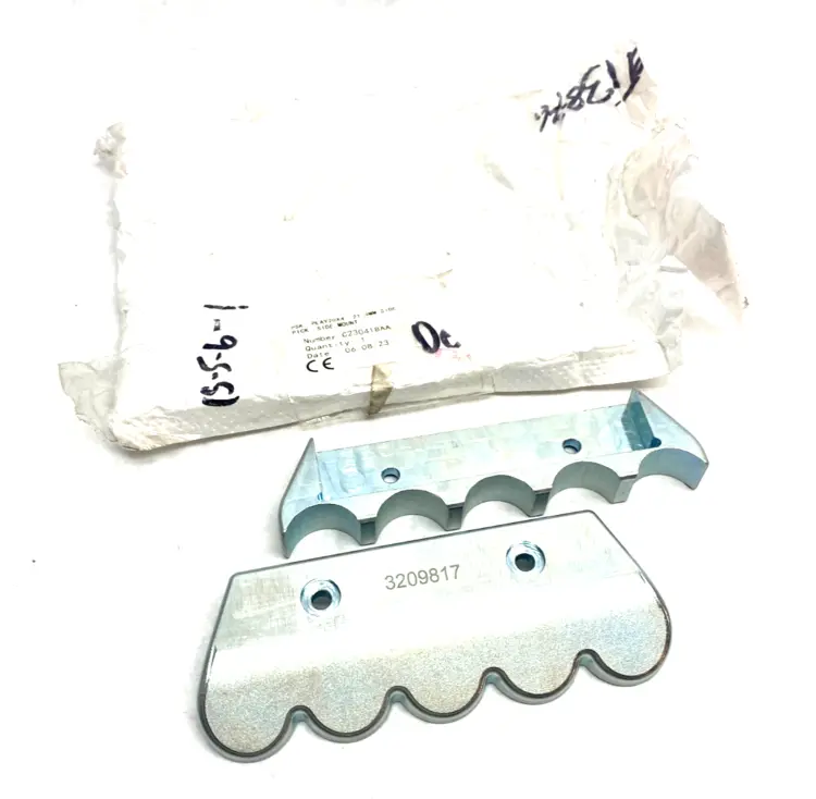 New | in-Stock MAGSWITCH PLAY20X4 POLE SHOE KIT PKS, 21.4MM SIDE PICK, SIDE MOUNT Misc Industrial Equipment | Maverick Industrial Sales #1102629