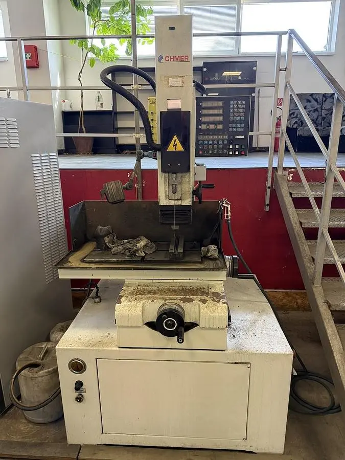 Used 2001 CHMER CM-H32Z EDM Hole-Driller CZ | Amaron s.r.o. #1147047