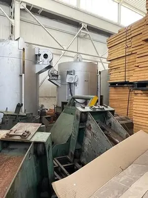 7 ANNEALING FURNACES WITH 14 BASES (USED)