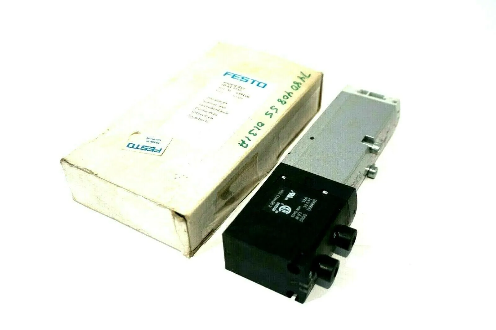 NEW FESTO VSVA-B-B52-ZD-A1-1T1L SOLENOID VALVE 539156 VSVABB52ZDA11T1L