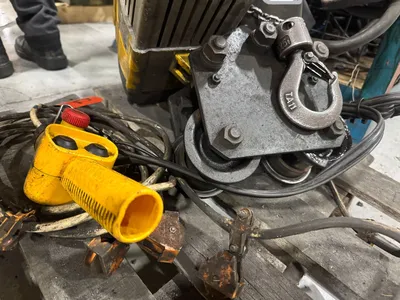 YALE electric hoist 250 kgs Material Handling | Bowland Trading Ltd (7)