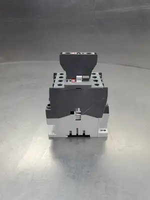 ABB A263010 AC 45A Contactor w/ABB CA510 Auxiliary Contactor. 4A43.1
