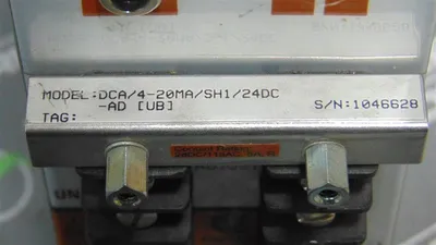 Moore Industries DCA/4-20MA/SH1/24DC-AD DC Current Alarm Module Used