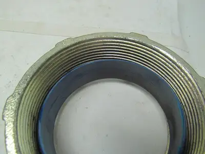 Thomas & Betts 90 deg 3" Non-Insulated 6108 Connector