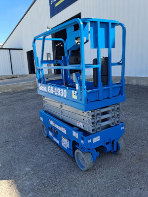 USED 2017 Genie GS-1930